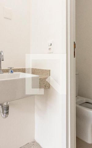 Studio à venda com 24m², 1 quarto e sem vaga Studio à venda com 24m², 1 quarto e sem vagaBanheiro