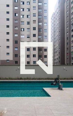 Apartamento à venda com 35m², 2 quartos e sem vaga Apartamento à venda com 35m², 2 quartos e sem vagaÁrea comum - Piscina