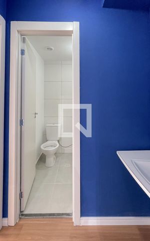 Apartamento à venda com 35m², 2 quartos e sem vaga Apartamento à venda com 35m², 2 quartos e sem vagaBanheiro Social