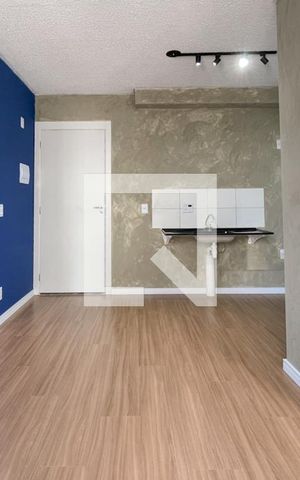 Apartamento à venda com 35m², 2 quartos e sem vaga Apartamento à venda com 35m², 2 quartos e sem vagaSala