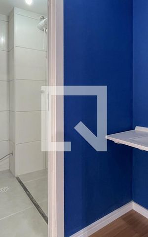 Apartamento à venda com 35m², 2 quartos e sem vaga Apartamento à venda com 35m², 2 quartos e sem vagaBanheiro Social