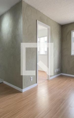 Apartamento à venda com 35m², 2 quartos e sem vaga Apartamento à venda com 35m², 2 quartos e sem vagaSala