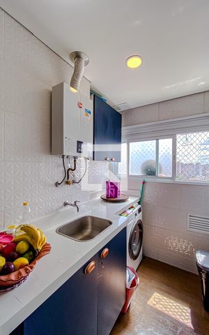 Apartamento à venda com 78m², 2 quartos e 1 vagaÁrea de Serviço