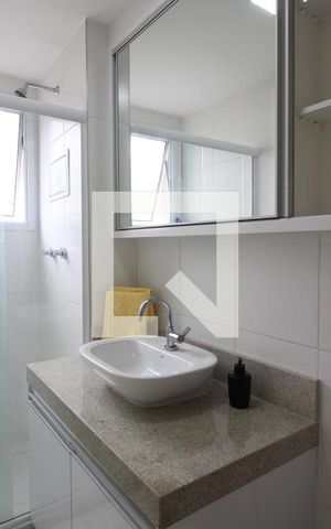 Apartamento à venda com 71m², 3 quartos e 1 vagaQuarto 3 - Banheiro da Suíte
