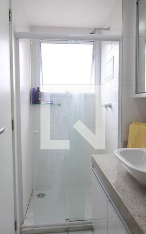 Apartamento à venda com 71m², 3 quartos e 1 vagaQuarto 3 - Banheiro da Suíte