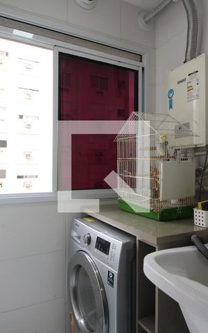 Apartamento à venda com 71m², 3 quartos e 1 vagaÁrea de Serviço