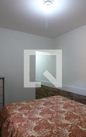 Casa para alugar com 104m², 2 quartos e 2 vagasSuíte