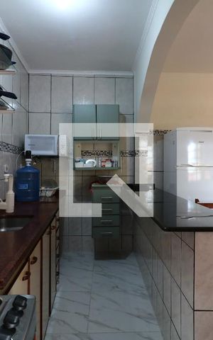 Casa para alugar com 104m², 2 quartos e 2 vagasCozinha