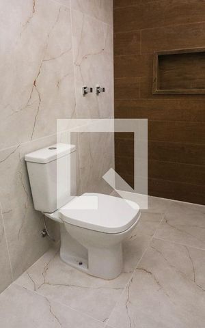 Casa de condomínio à venda com 93m², 3 quartos e 1 vaga Casa de condomínio à venda com 93m², 3 quartos e 1 vagaBanheiro da Suíte