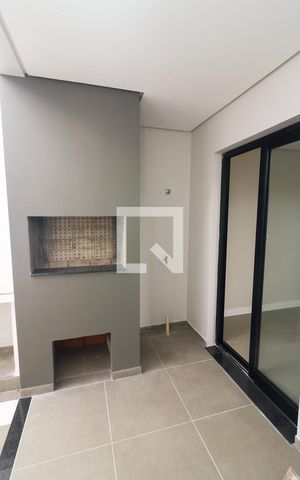 Casa de condomínio à venda com 93m², 3 quartos e 1 vaga Casa de condomínio à venda com 93m², 3 quartos e 1 vagaÁrea de Serviço