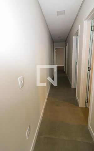 Casa de condomínio à venda com 93m², 3 quartos e 1 vaga Casa de condomínio à venda com 93m², 3 quartos e 1 vagaCorredor