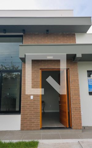 Casa de condomínio à venda com 93m², 3 quartos e 1 vaga Casa de condomínio à venda com 93m², 3 quartos e 1 vagaFachada
