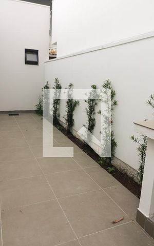 Casa de condomínio à venda com 93m², 3 quartos e 1 vaga Casa de condomínio à venda com 93m², 3 quartos e 1 vagaQuintal