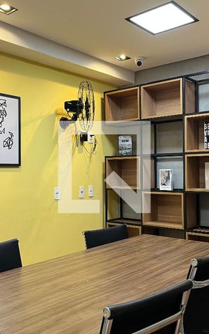 Apartamento à venda com 30m², 1 quarto e sem vaga Apartamento à venda com 30m², 1 quarto e sem vagaCoworking