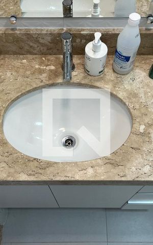 Apartamento à venda com 30m², 1 quarto e sem vaga Apartamento à venda com 30m², 1 quarto e sem vagaBanheiro