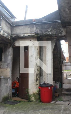 Casa à venda com 400m², 8 quartos e sem vagaÁrea externa e casas