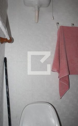 Casa à venda com 400m², 8 quartos e sem vagaBanheiro