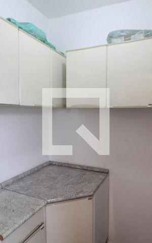 Apartamento para alugar com 60m², 2 quartos e 1 vagaÁrea de Serviço - Quarto