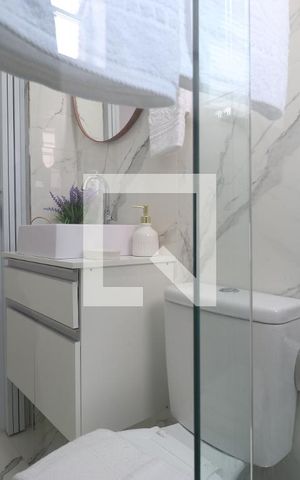 Apartamento para alugar com 45m², 1 quarto e sem vagaBanheiro