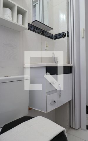 Apartamento para alugar com 45m², 1 quarto e sem vagaBanheiro