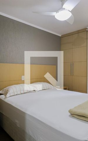 Apartamento à venda com 103m², 3 quartos e 2 vagas Apartamento à venda com 103m², 3 quartos e 2 vagasSuíte