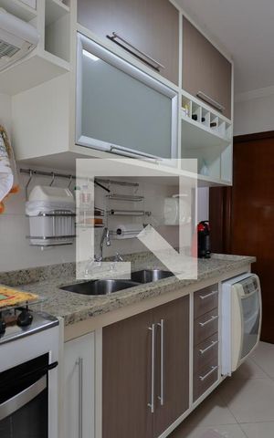Apartamento à venda com 103m², 3 quartos e 2 vagas Apartamento à venda com 103m², 3 quartos e 2 vagasCozinha