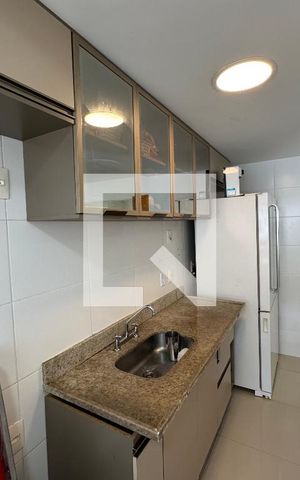 Apartamento para alugar com 65m², 2 quartos e 1 vaga Apartamento para alugar com 65m², 2 quartos e 1 vagaCozinha e Área de Serviço