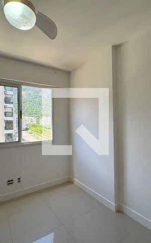 Apartamento para alugar com 65m², 2 quartos e 1 vaga Apartamento para alugar com 65m², 2 quartos e 1 vagaQuarto