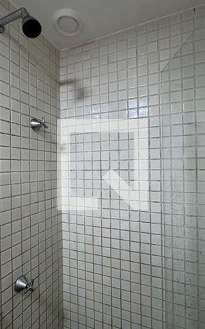 Apartamento para alugar com 65m², 2 quartos e 1 vaga Apartamento para alugar com 65m², 2 quartos e 1 vagaBanheiro Social