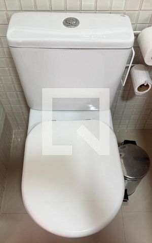 Apartamento para alugar com 65m², 2 quartos e 1 vaga Apartamento para alugar com 65m², 2 quartos e 1 vagaBanheiro Social