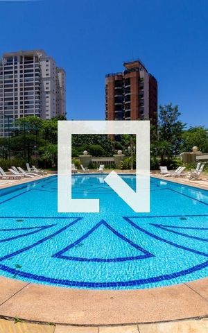 Apartamento à venda com 130m², 4 quartos e 3 vagas Apartamento à venda com 130m², 4 quartos e 3 vagasPiscina