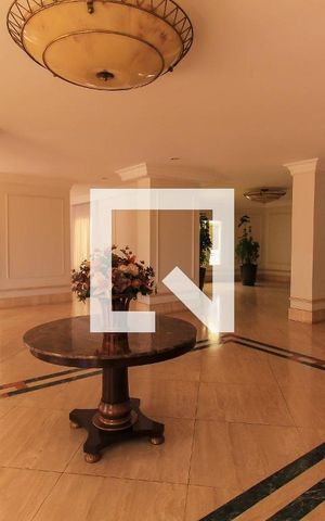 Apartamento à venda com 130m², 4 quartos e 3 vagas Apartamento à venda com 130m², 4 quartos e 3 vagasHall