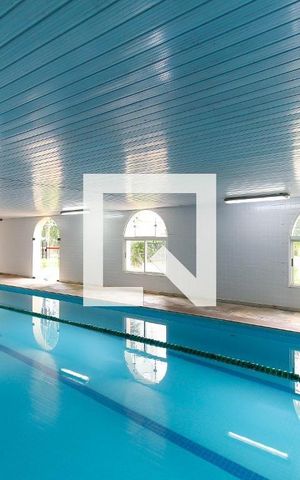 Apartamento à venda com 130m², 4 quartos e 3 vagas Apartamento à venda com 130m², 4 quartos e 3 vagasPiscina