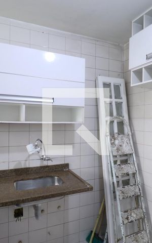 Apartamento à venda com 64m², 2 quartos e 1 vagaCozinha