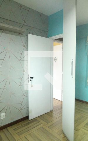 Apartamento à venda com 107m², 4 quartos e 1 vagaQuarto 2