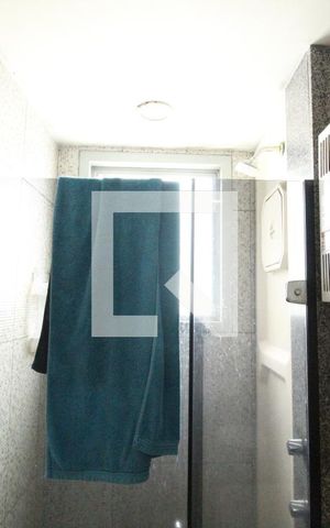 Apartamento à venda com 107m², 4 quartos e 1 vagaBanheiro da suíte 1