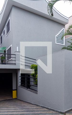 Casa de condomínio para alugar com 120m², 3 quartos e 2 vagas Casa de condomínio para alugar com 120m², 3 quartos e 2 vagasGaragem
