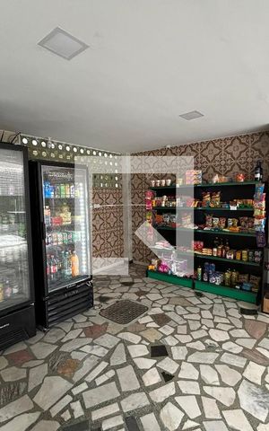Apartamento à venda com 72m², 2 quartos e sem vagaÁrea comum