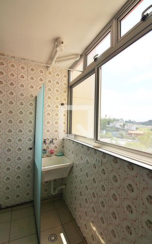 Apartamento à venda com 78m², 3 quartos e 1 vagaÁrea de Serviço