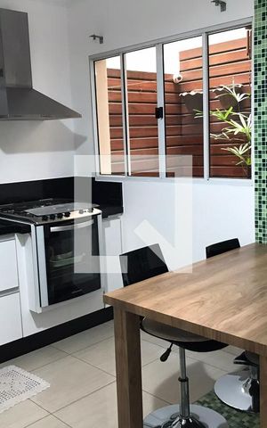 Casa à venda com 140m², 2 quartos e 2 vagasCozinha