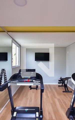 Apartamento à venda com 42m², 2 quartos e sem vaga Apartamento à venda com 42m², 2 quartos e sem vagaAcademia