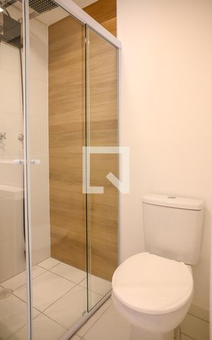 Studio à venda com 34m², 1 quarto e 1 vaga Studio à venda com 34m², 1 quarto e 1 vagaBanheiro