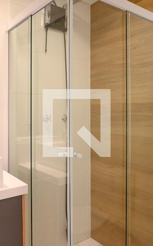 Studio à venda com 34m², 1 quarto e 1 vaga Studio à venda com 34m², 1 quarto e 1 vagaBanheiro