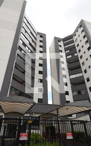 Apartamento à venda com 74m², 2 quartos e 1 vagaFachada e portaria