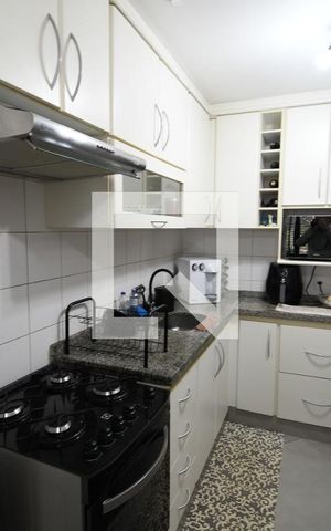 Apartamento à venda com 74m², 2 quartos e 1 vagaCozinha