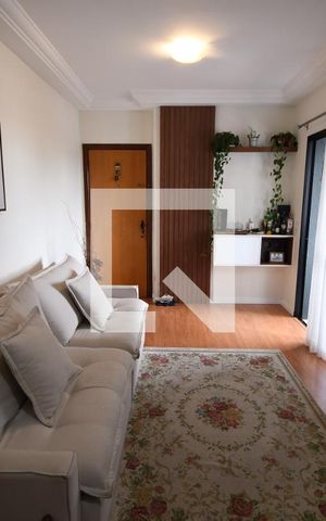 Apartamento à venda com 74m², 2 quartos e 1 vagaSala