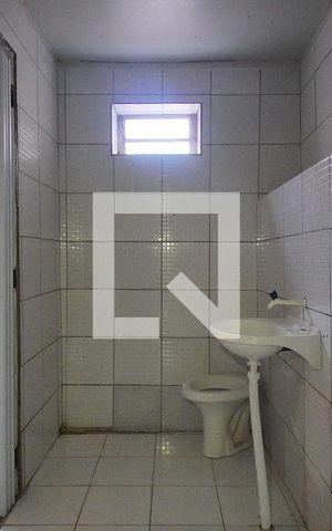 Apartamento para alugar com 45m², 2 quartos e sem vagaBanheiro