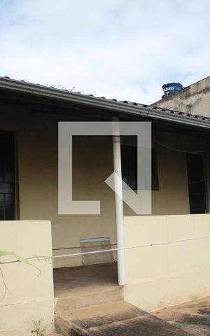 Casa à venda com 405m², 3 quartos e 2 vagasQuintal