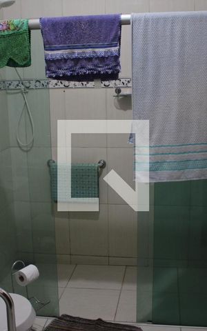 Casa à venda com 405m², 3 quartos e 2 vagasBanheiro