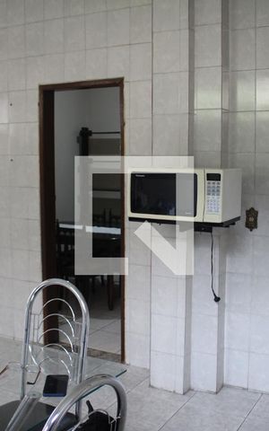 Casa à venda com 405m², 3 quartos e 2 vagasCozinha